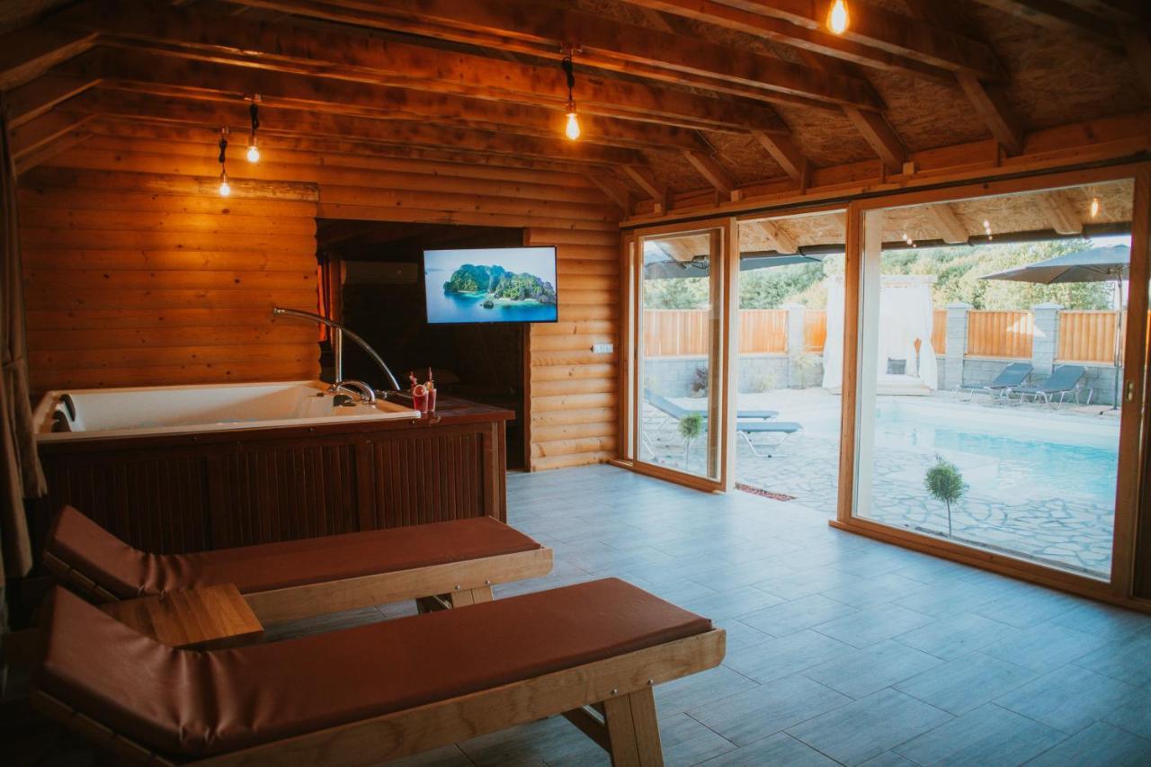 Cartagena Villa & Spa Brčko 外观 照片