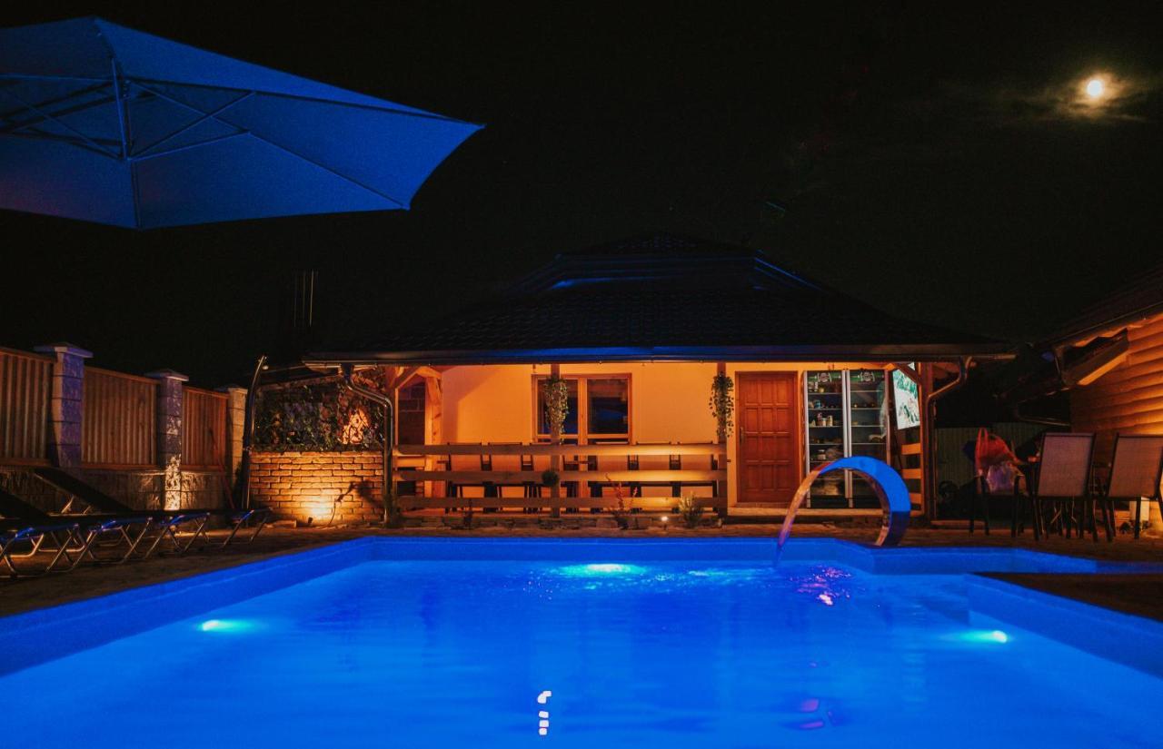 Cartagena Villa & Spa Brčko 外观 照片